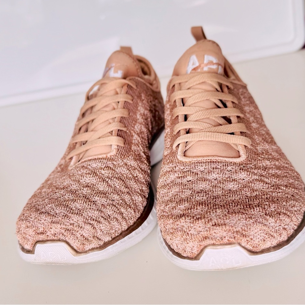 APL TechLoom Phantom Pro Women's Rose Gold Sneakers Running Shoes - Picture 15 of 16